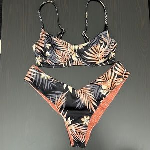 Billabong Safari Nights Set
